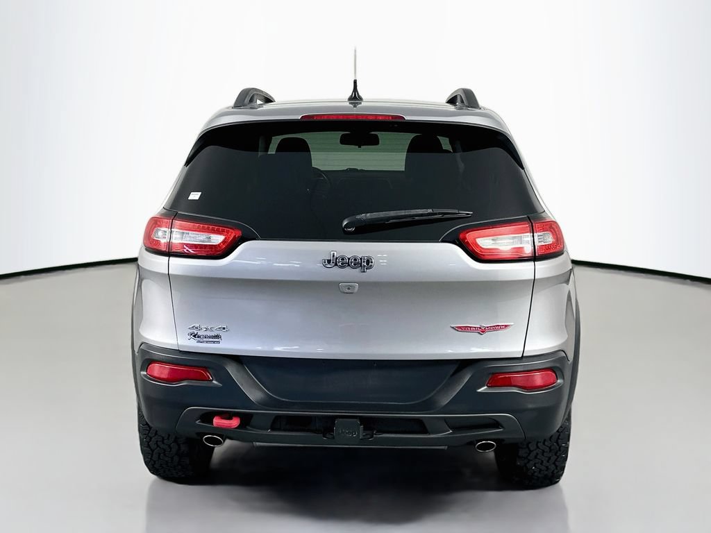 Used 2015 Jeep Cherokee Trailhawk w/ Leather Interior Group AWD/4WD image 6
