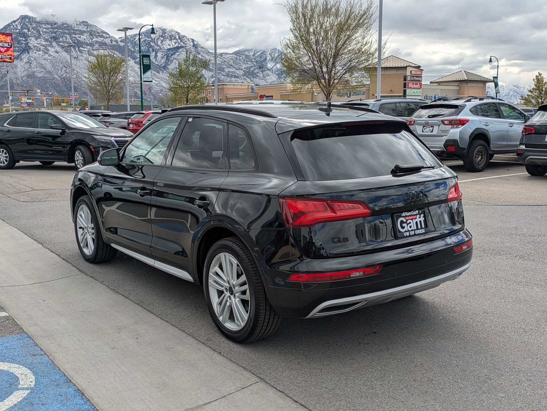 Used 2019 Audi Q5 2.0T Premium Plus w/ Premium Plus Package image 8