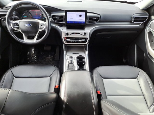 Certified 2023 Ford Explorer XLT w/ Equipment Group 202A image 10