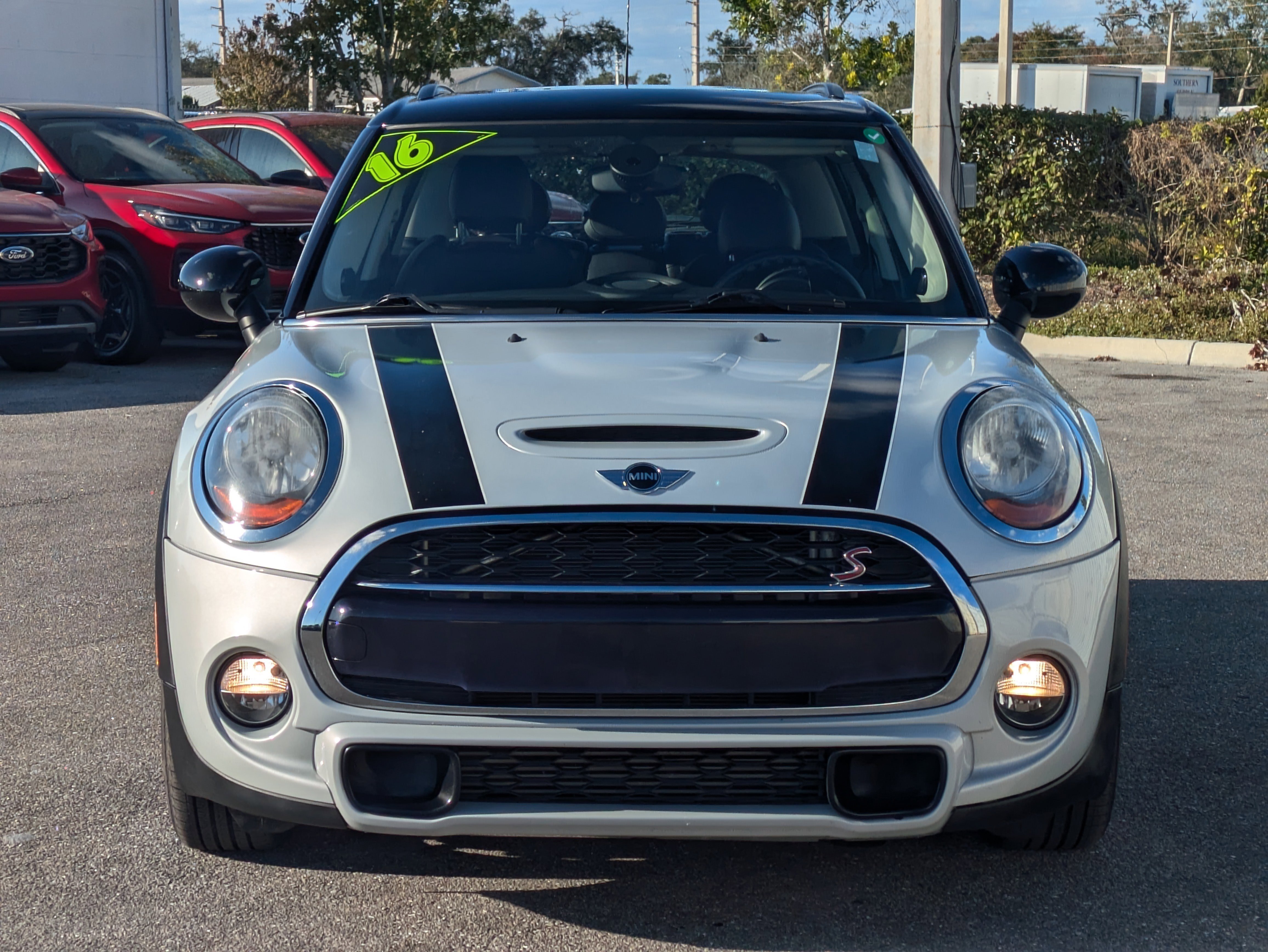 Used 2016 MINI Cooper S image 8