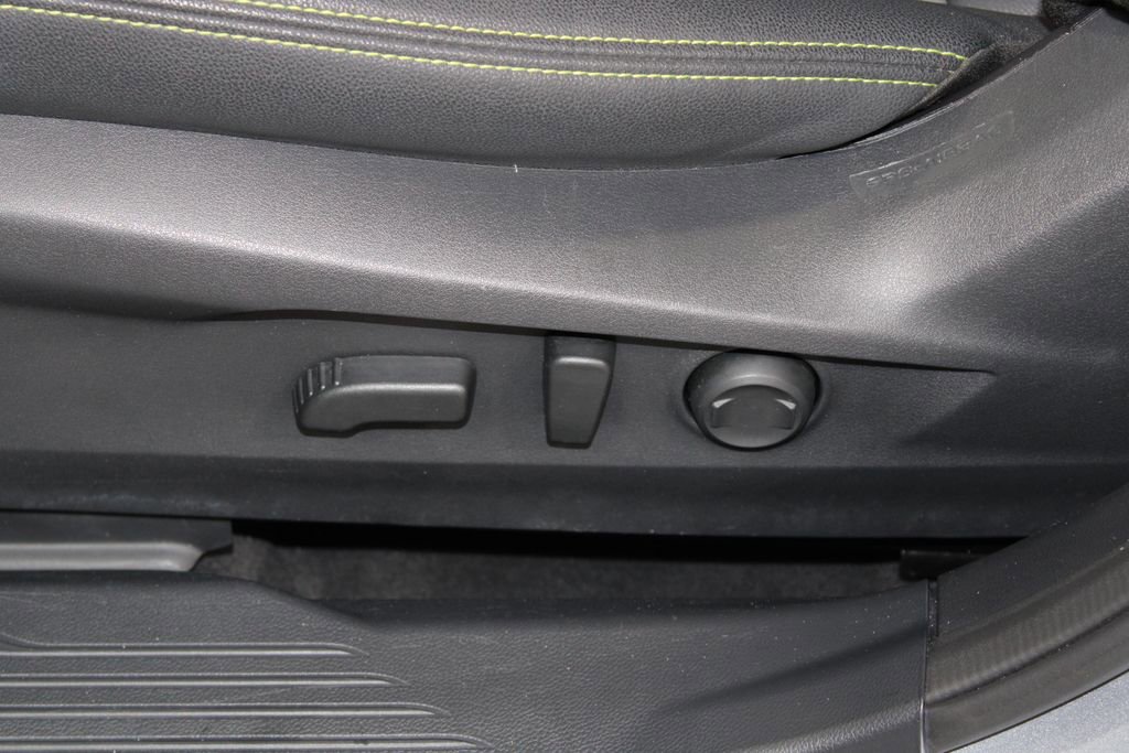 Used 2025 Subaru Outback Onyx Edition AWD/4WD image 19