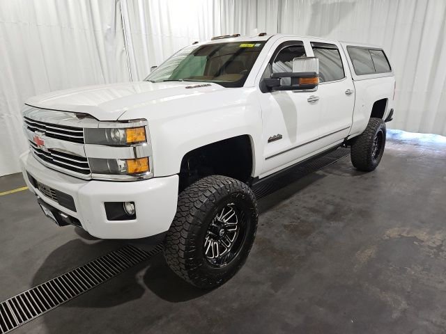 Used 2016 Chevrolet Silverado 2500 High Country w/ Duramax Plus Package image 7