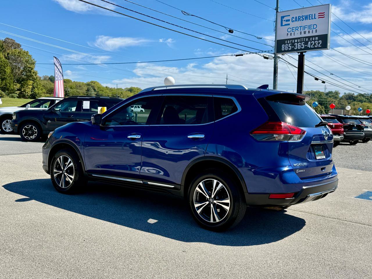 Used 2017 Nissan Rogue SL AWD/4WD image 7