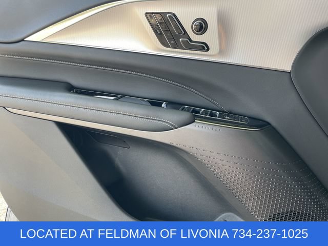 Certified 2024 Cadillac Lyriq Tech AWD/4WD image 22