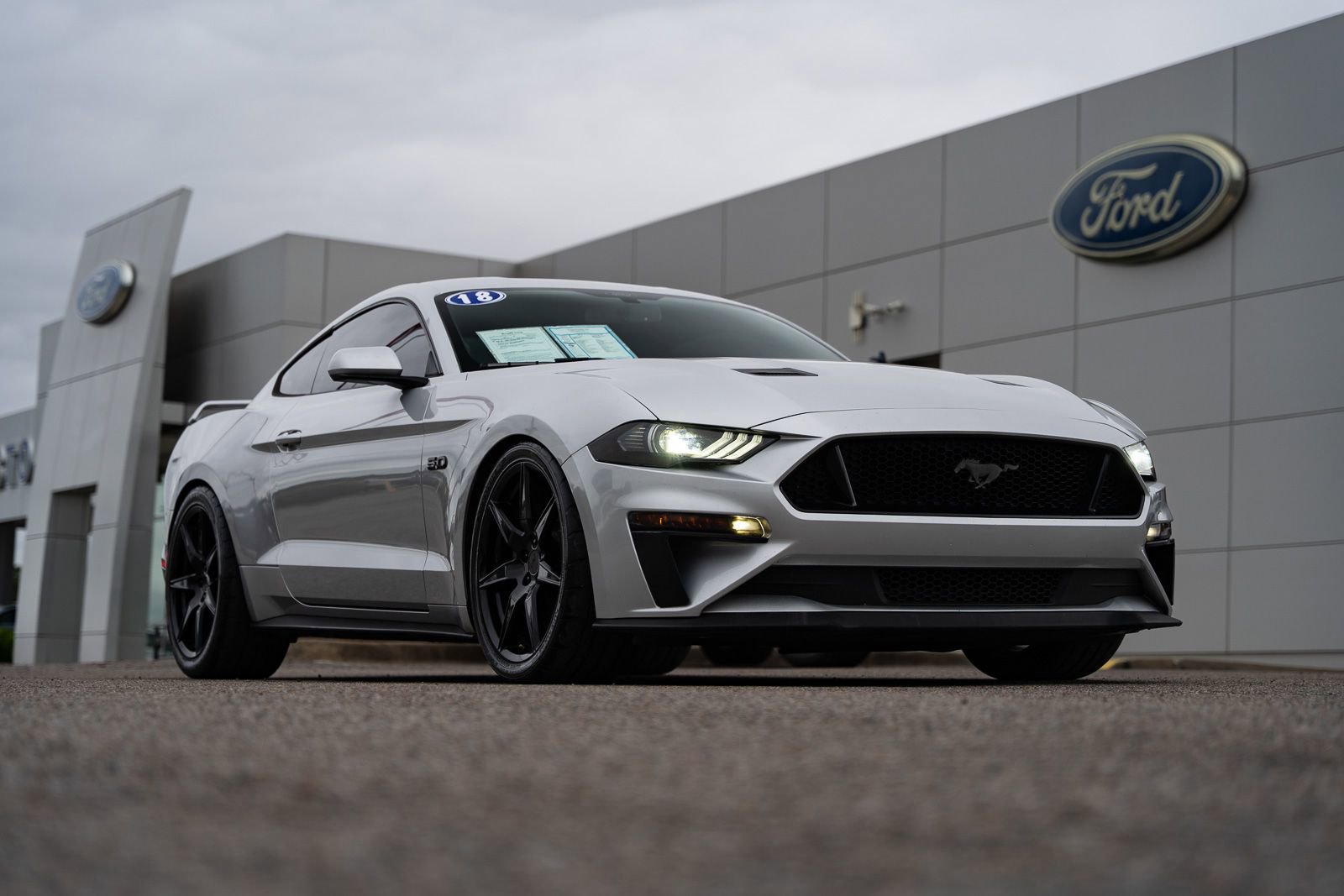 Used 2018 Ford Mustang GT w/ GT Performance Package RWD image 38