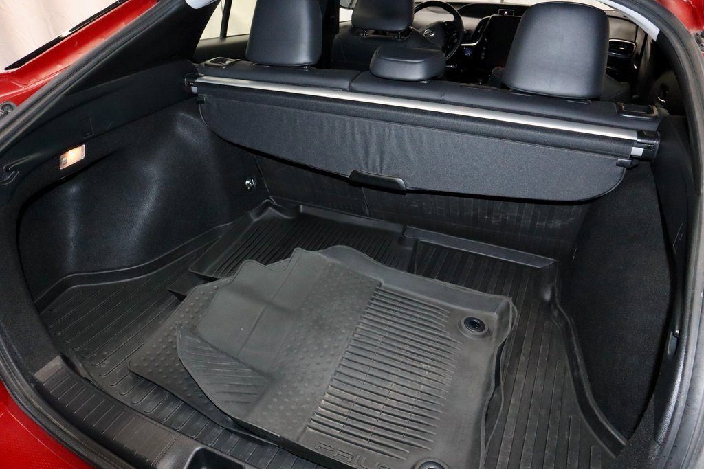 Used 2022 Toyota Prius Limited image 14