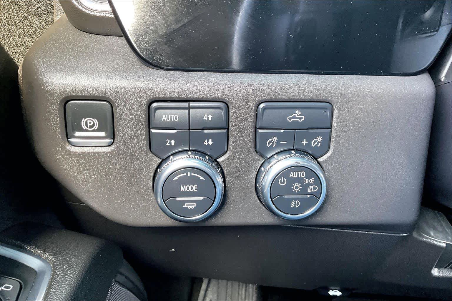 Used 2024 GMC Sierra 1500 Elevation w/ X31 Off-Road Package image 33