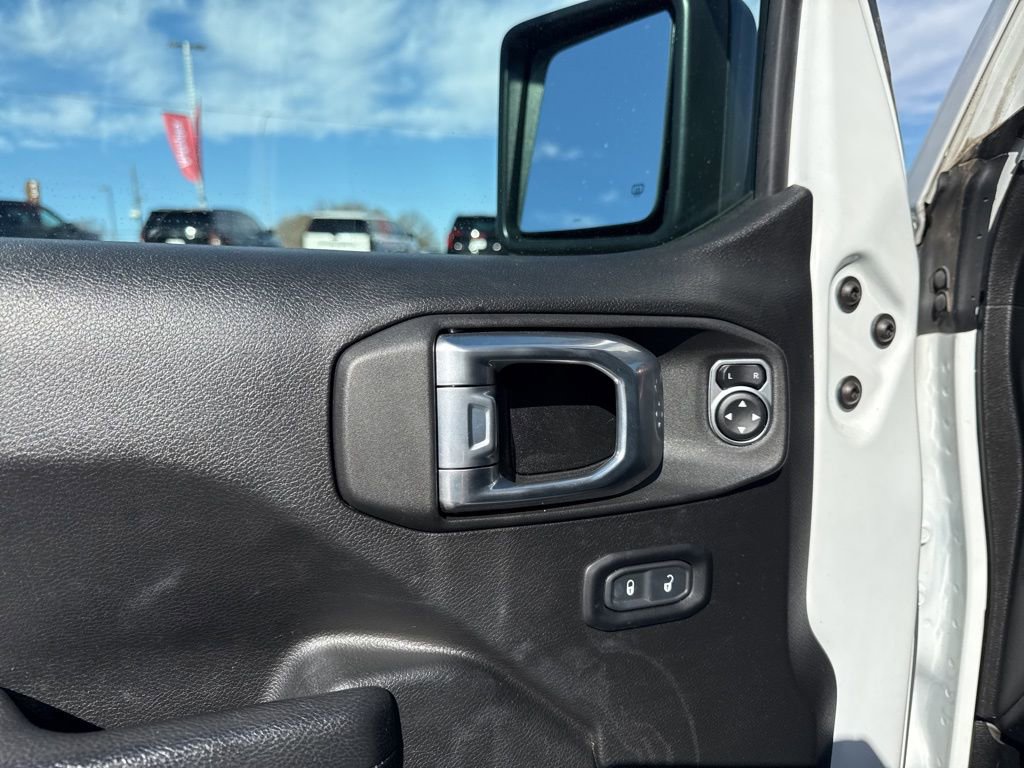 Used 2022 Jeep Wrangler Unlimited Rubicon w/ LED Lighting Group image 13