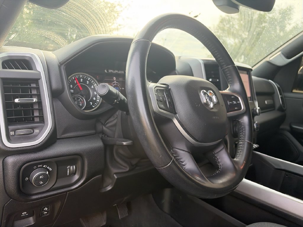 Used 2022 RAM 1500 Big Horn AWD/4WD image 12