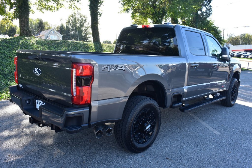 New 2027 Ford F250 XLT w/ XLT Premium Package AWD/4WD image 3