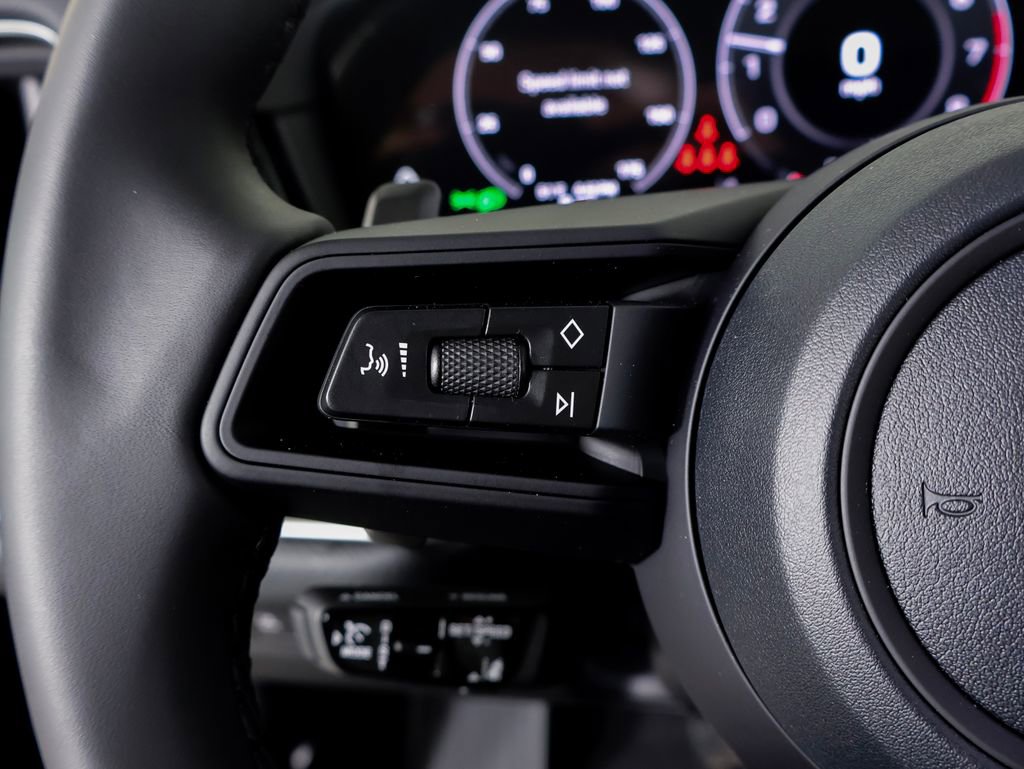 New 2026 Porsche Cayenne image 14