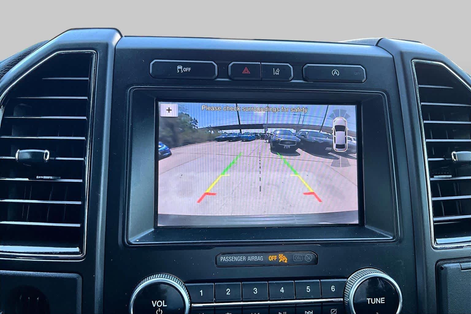 Used 2019 Ford Expedition Limited w/ Equipment Group 301A RWD image 29