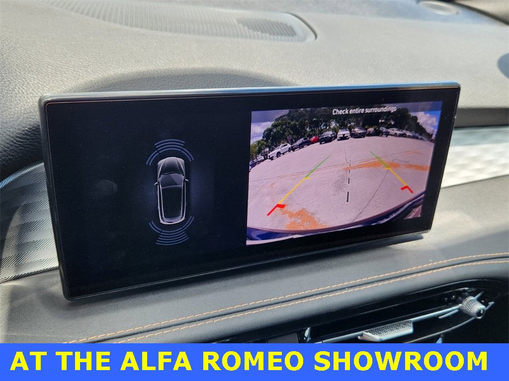 Used 2025 Alfa Romeo Tonale w/ Premium Package image 22