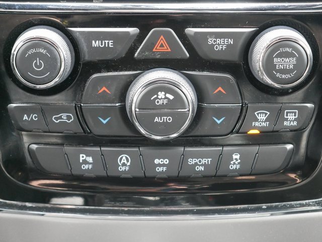 Used 2020 Jeep Grand Cherokee Overland image 21