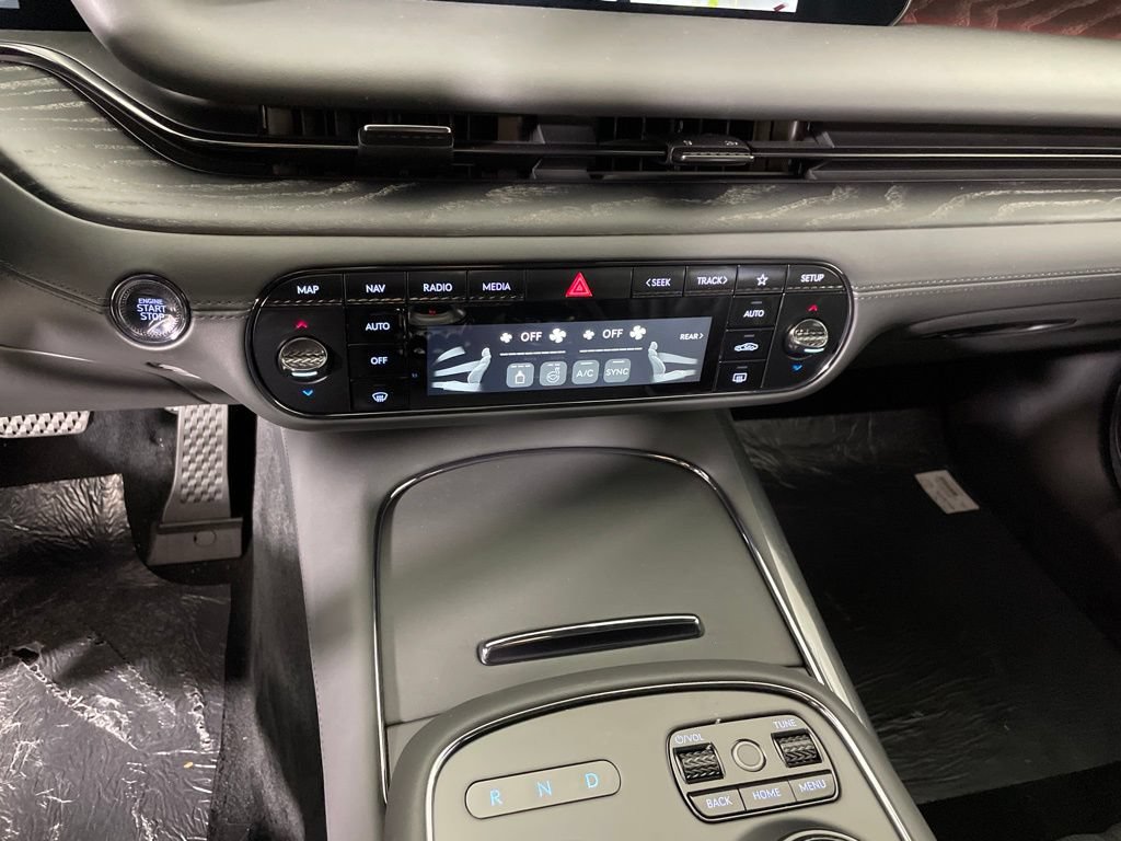 New 2026 Genesis G90 3.5T Prestige AWD/4WD image 9