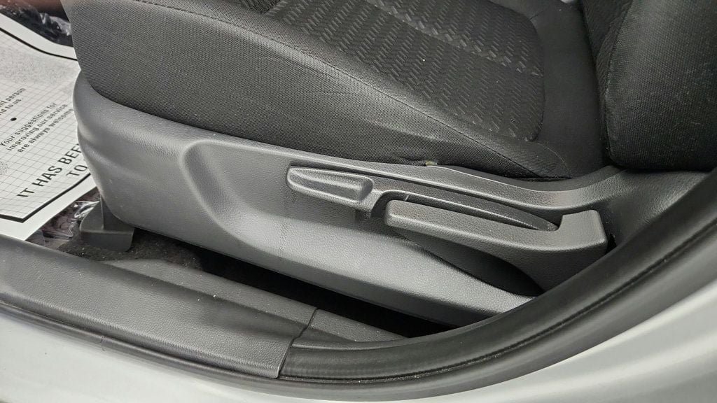 Used 2025 Mitsubishi Eclipse Cross LE AWD/4WD image 11