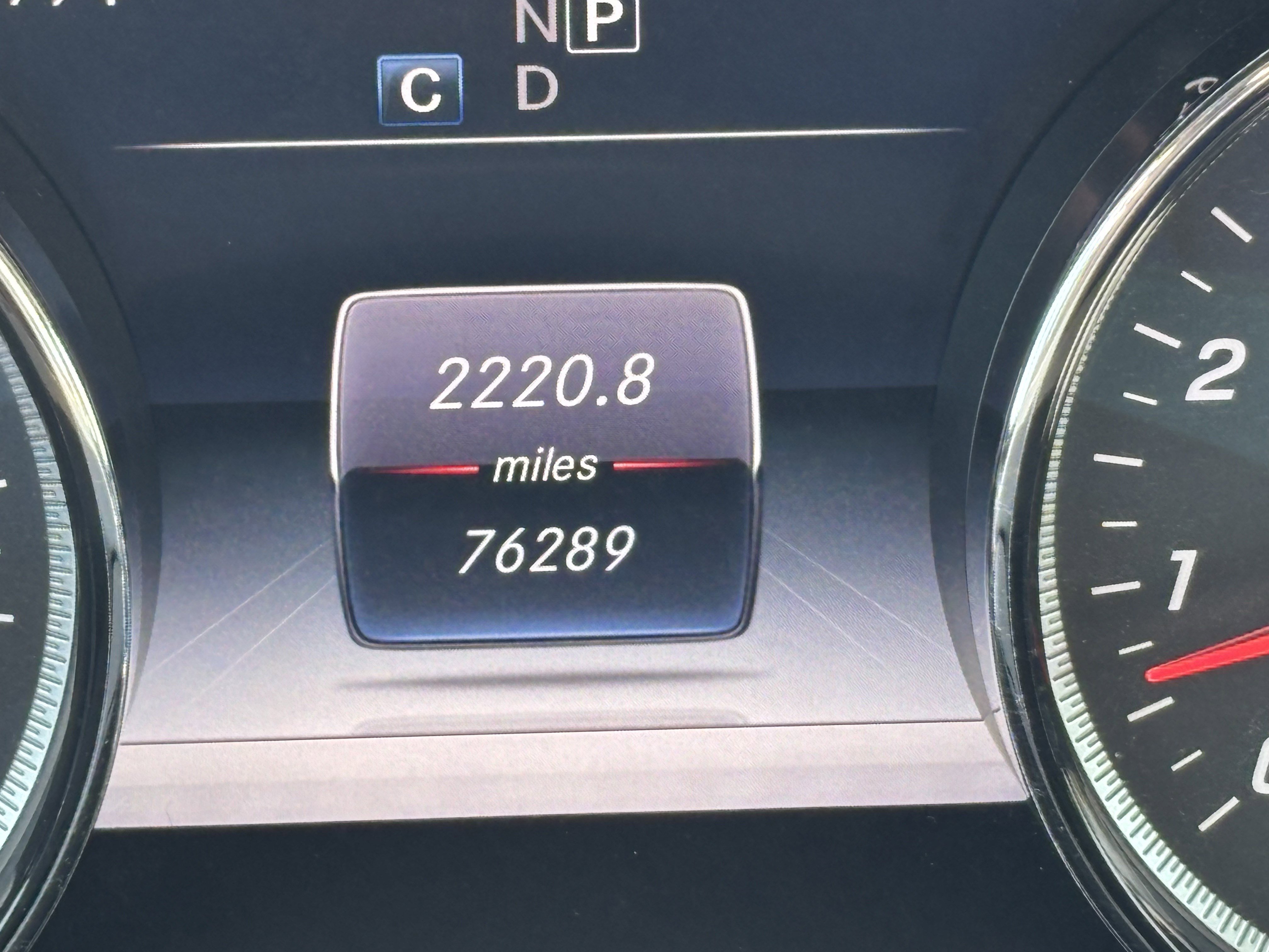 Used 2018 Mercedes-Benz E 300 image 22