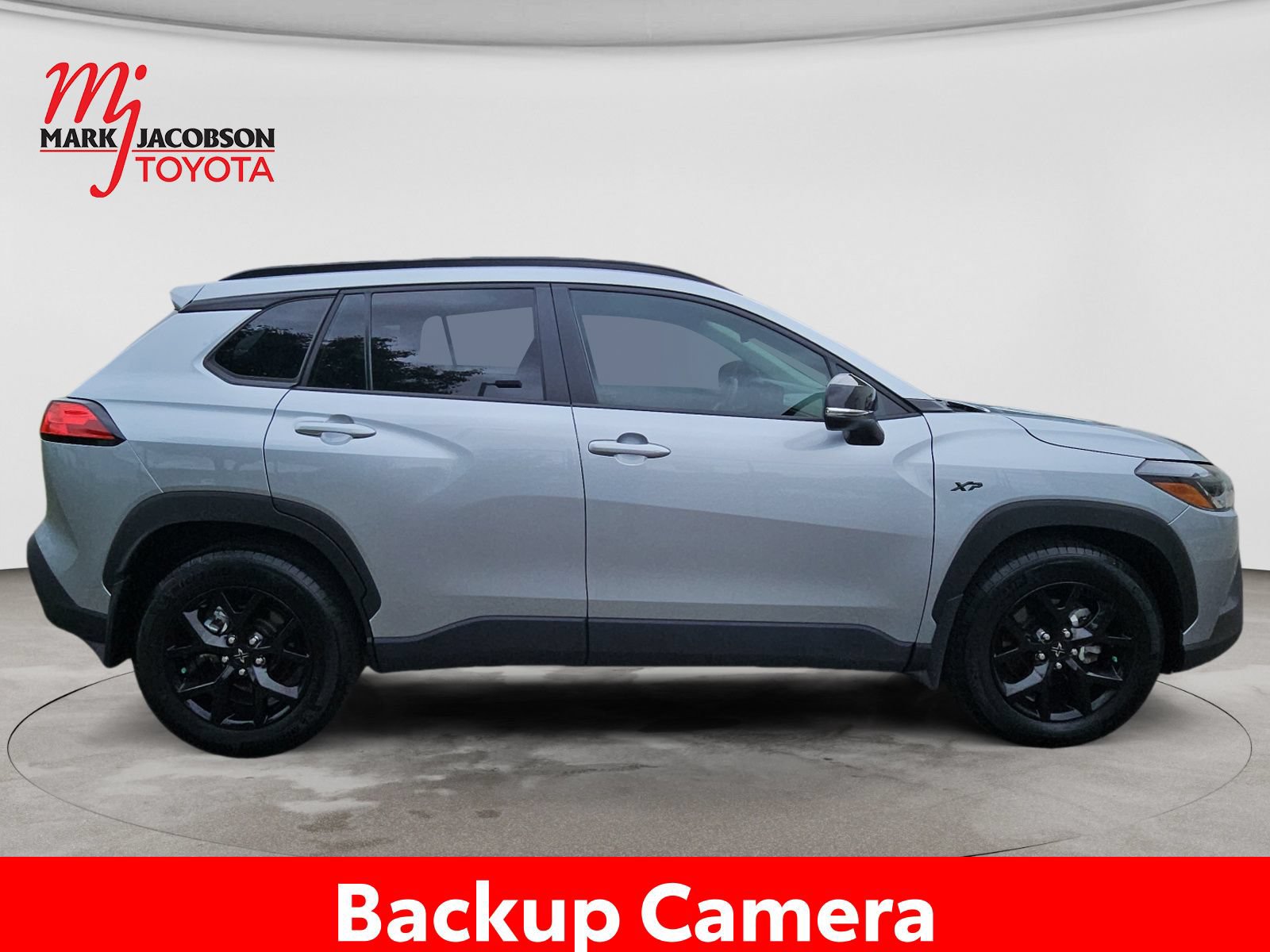 Used 2024 Toyota Corolla Cross LE FWD image 7
