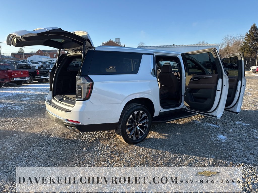 Certified 2025 Chevrolet Suburban High Country image 33