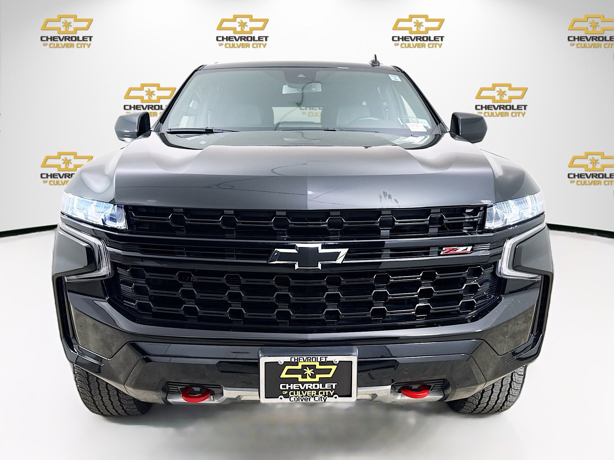 Used 2023 Chevrolet Tahoe Z71 AWD/4WD image 2