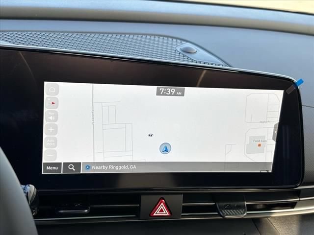 Certified 2025 Hyundai Elantra SEL FWD image 18
