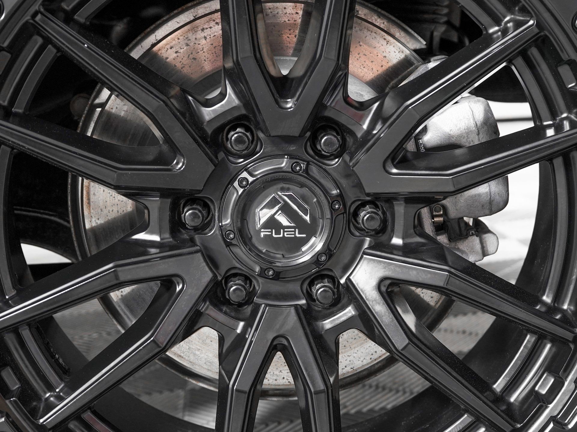 Used 2023 Chevrolet Tahoe RST w/ Luxury Package AWD/4WD image 35