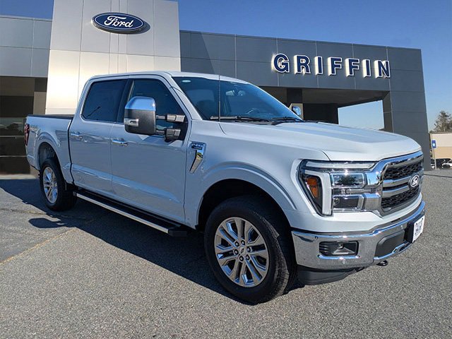 New 2025 Ford F150 Lariat w/ Equipment Group 501A Mid