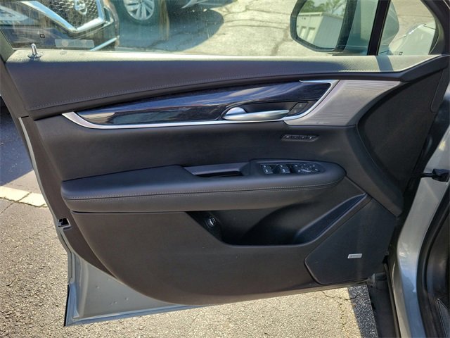 Used 2023 Cadillac XT5 Premium Luxury image 10