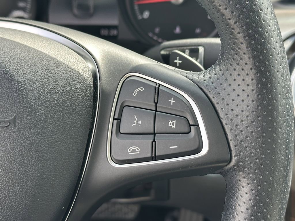 Used 2018 Mercedes-Benz C 300 Sedan image 28