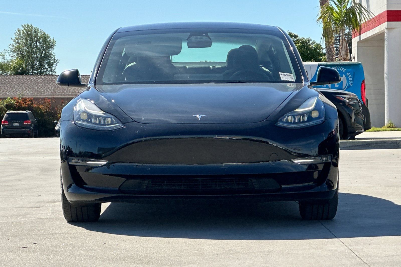 Used 2023 Tesla Model 3 Standard Range image 9