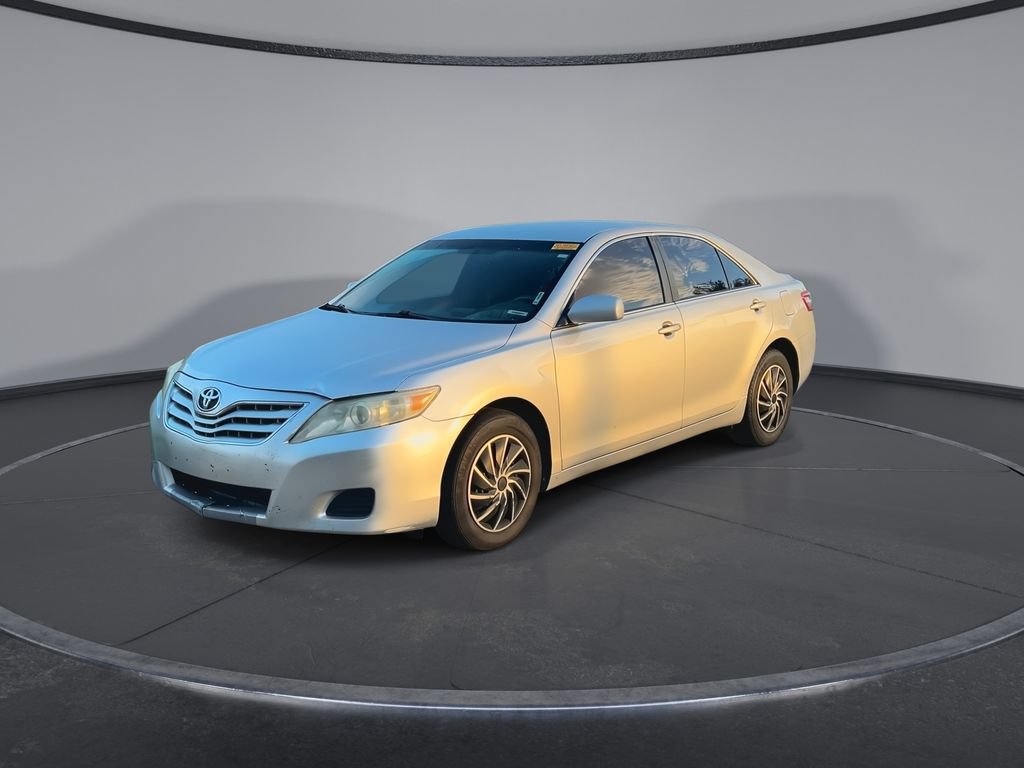 Used 2011 Toyota Camry LE FWD image 4