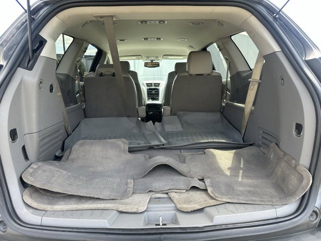 Used 2011 Chevrolet Traverse LT w/ Personal Connectivity Package image 7