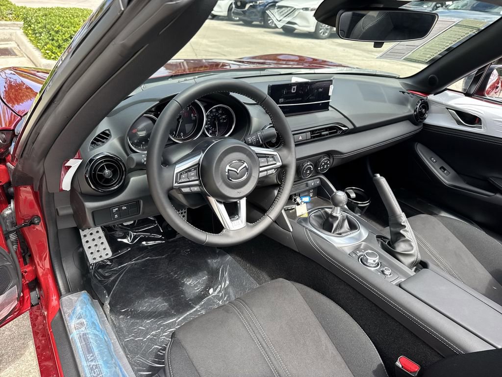 New 2026 MAZDA MX-5 Miata Club w/ Interior Package RWD image 18