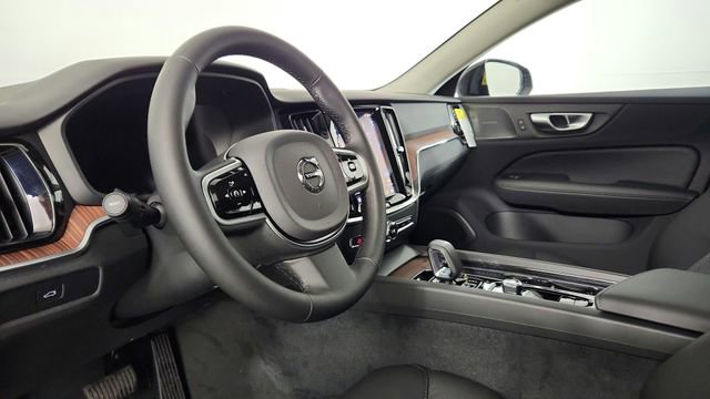 New 2026 Volvo V60 B5 Cross Country Plus w/ Climate Package AWD/4WD image 12