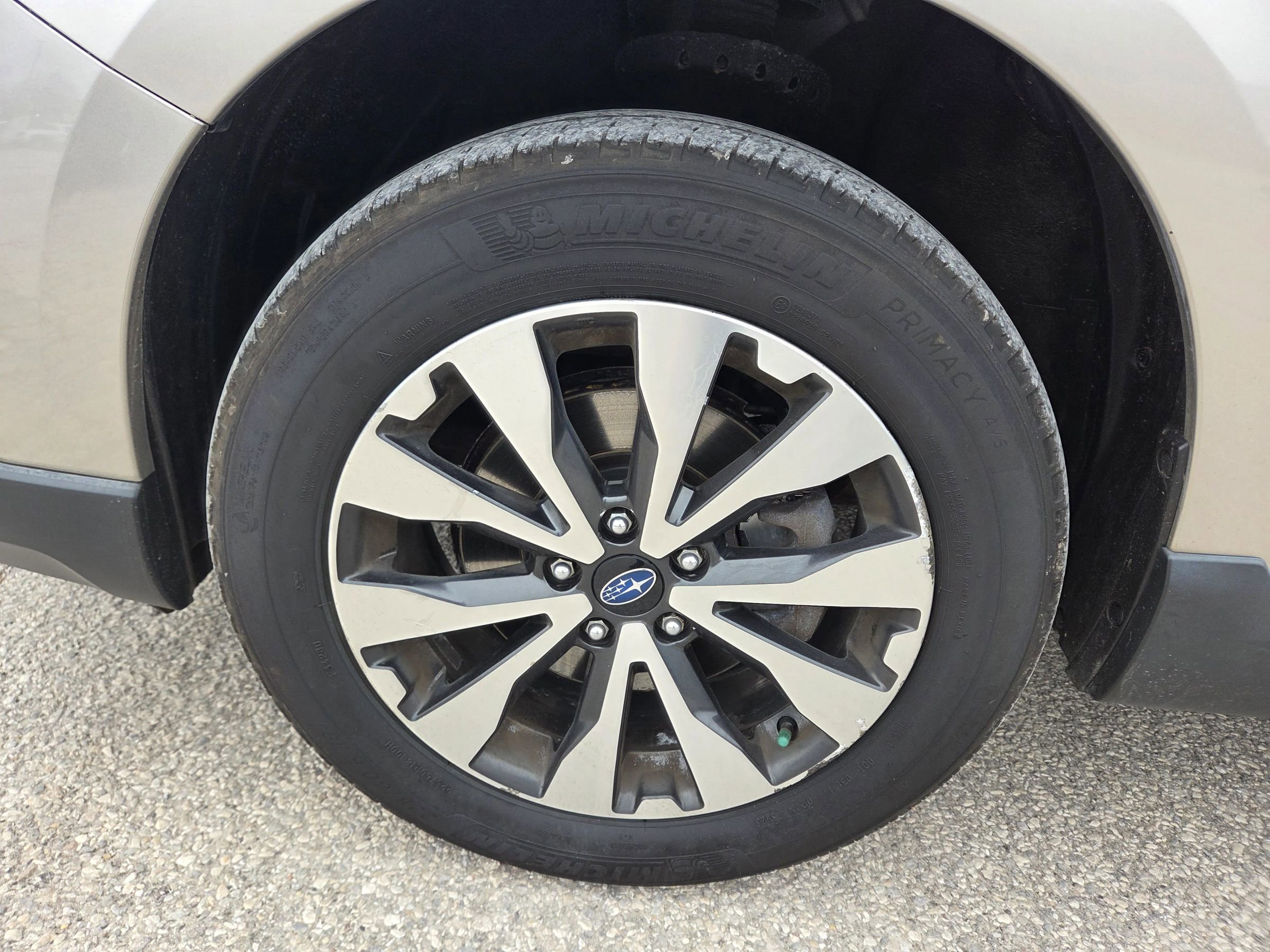 Used 2016 Subaru Outback 2.5i Limited image 8