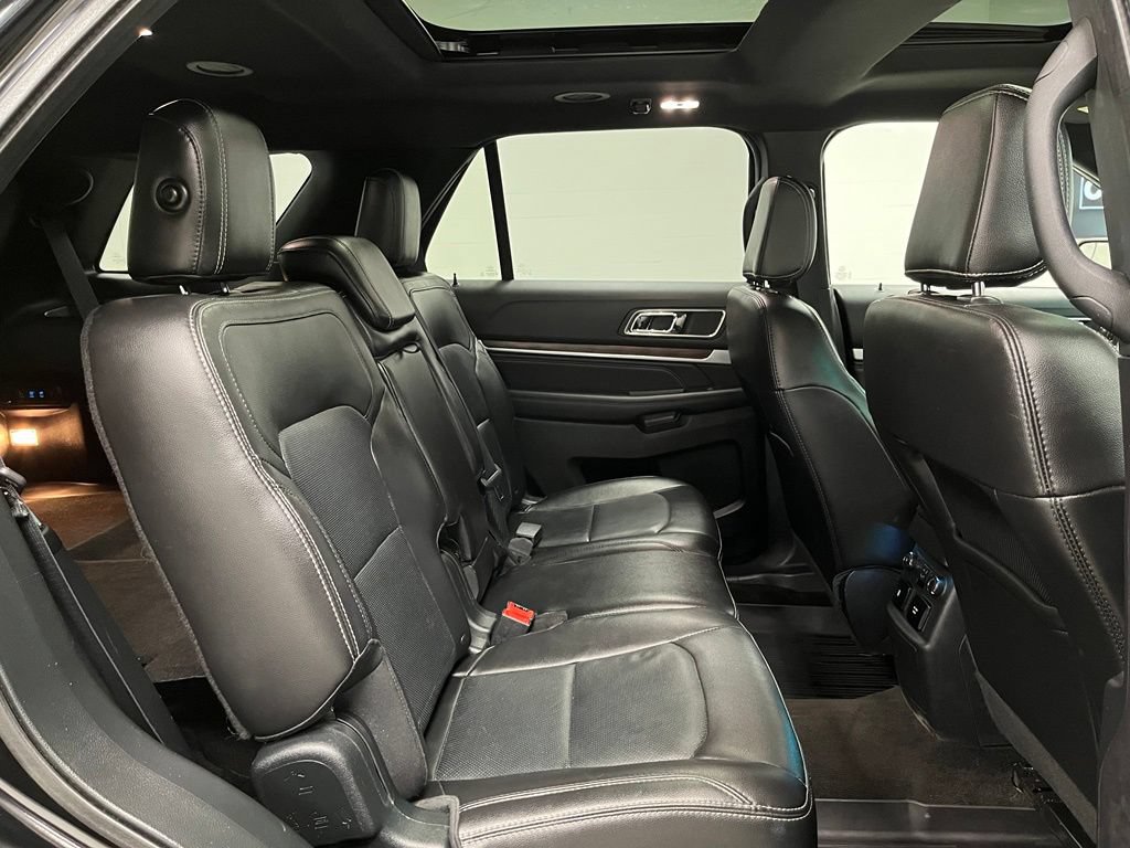 Used 2018 Ford Explorer Limited AWD/4WD image 54