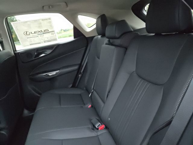 Used 2025 Lexus NX 350 AWD image 13