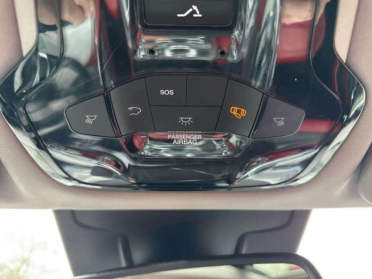 Used 2020 Alfa Romeo Stelvio AWD w/ Nero Edizione image 47