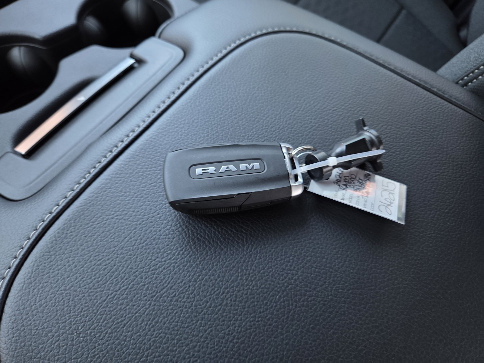 New 2026 RAM 3500 Tradesman AWD/4WD image 31