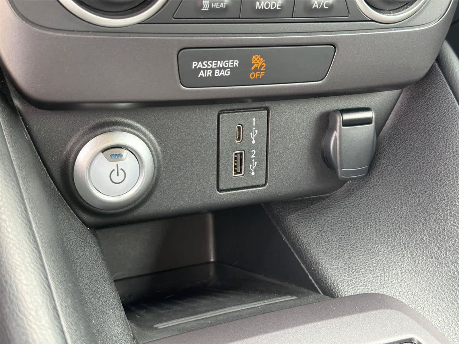 Used 2025 Nissan Leaf S FWD image 35