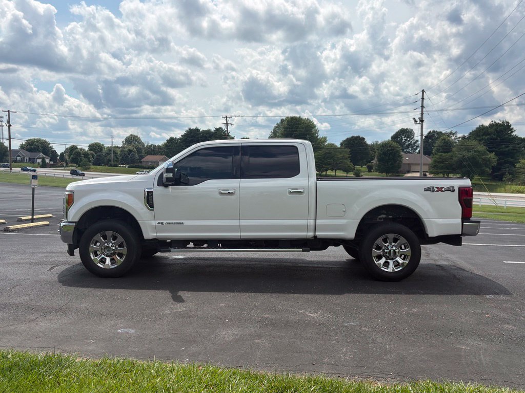 Used 2017 Ford F250 Lariat w/ Lariat Ultimate Package AWD/4WD image 6