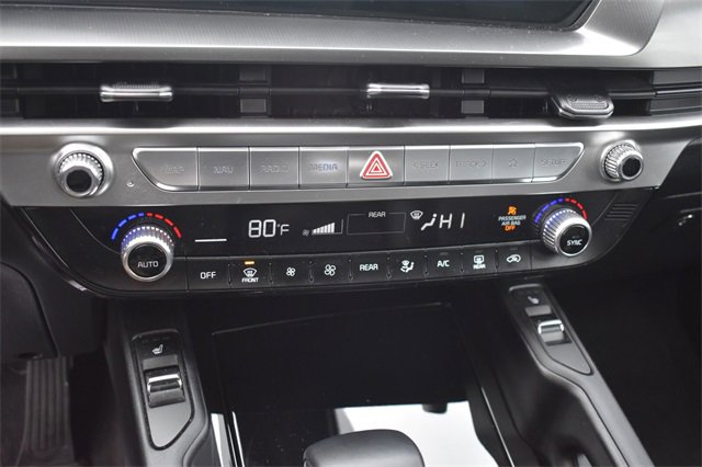 Certified 2024 Kia Telluride S w/ S Sunroof Package image 30