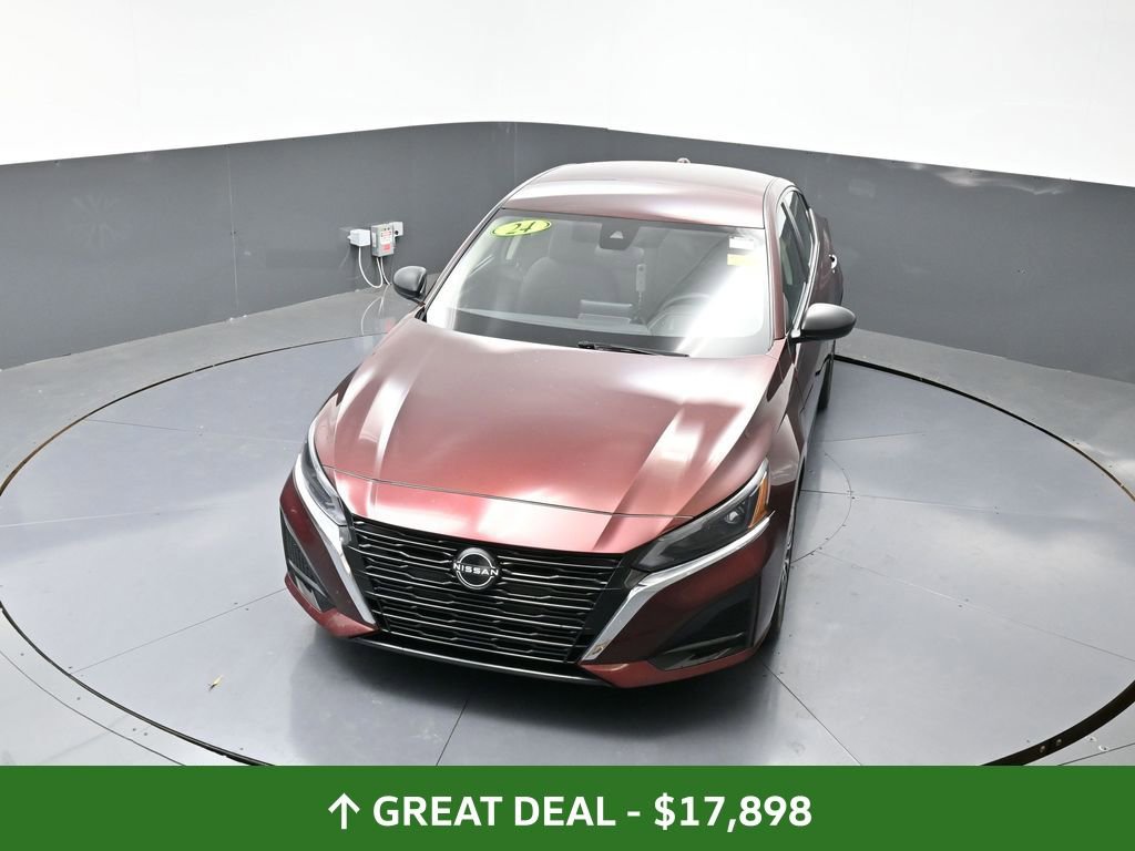 Used 2024 Nissan Altima 2.5 SV image 44