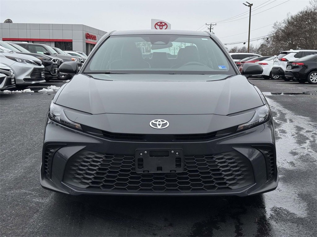 Used 2025 Toyota Camry SE image 25