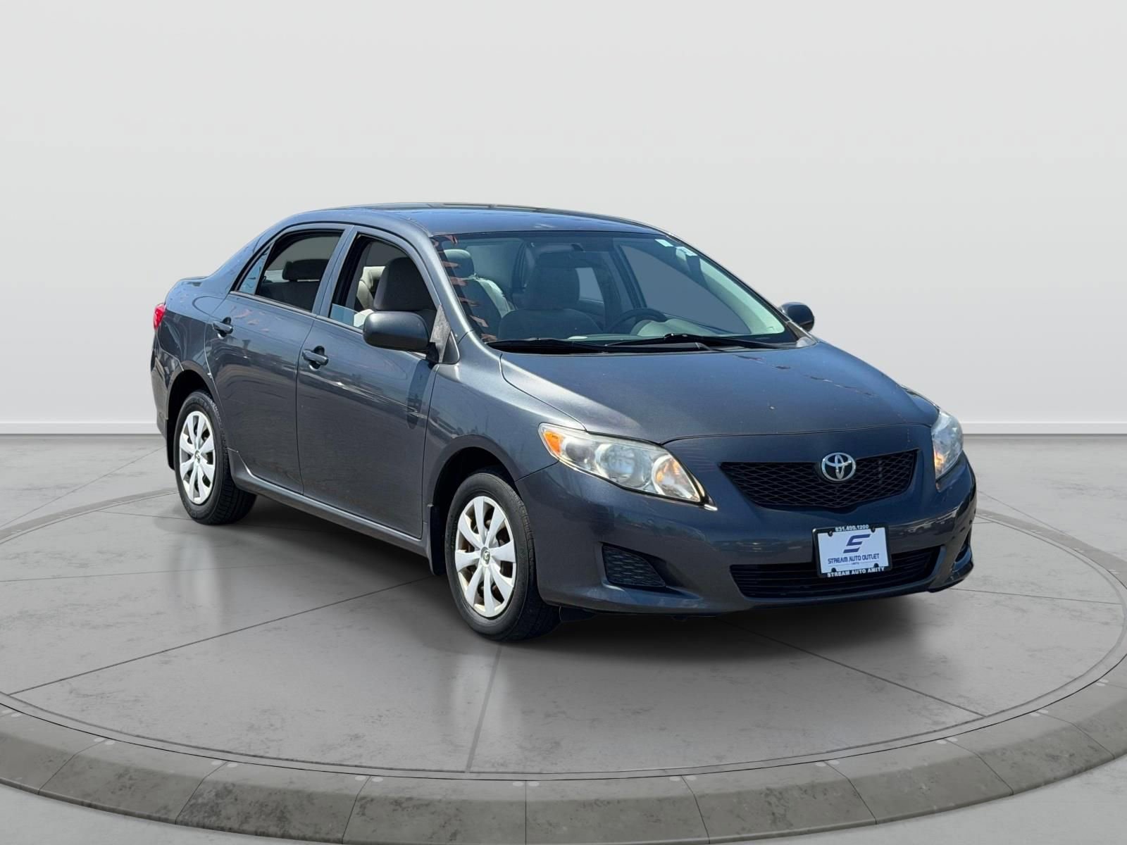 Used 2009 Toyota Corolla LE FWD image 1