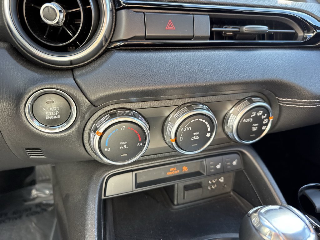 Used 2023 MAZDA MX-5 Miata Grand Touring w/ Weather Package RWD image 49