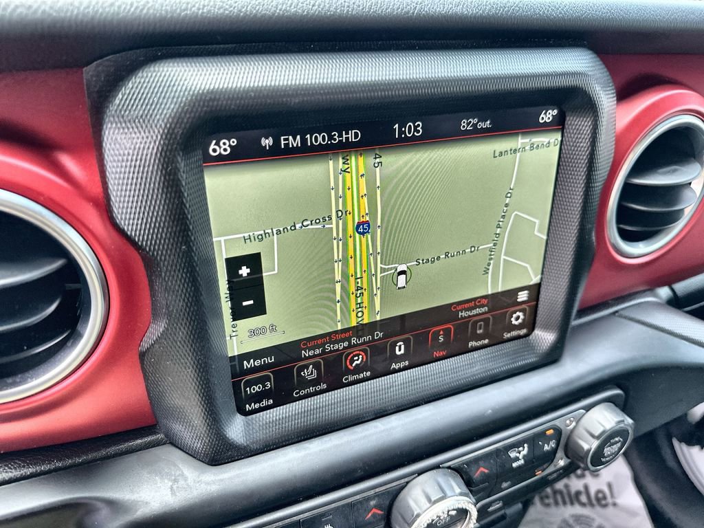 Used 2022 Jeep Gladiator Rubicon w/ Cold Weather Group AWD/4WD image 29