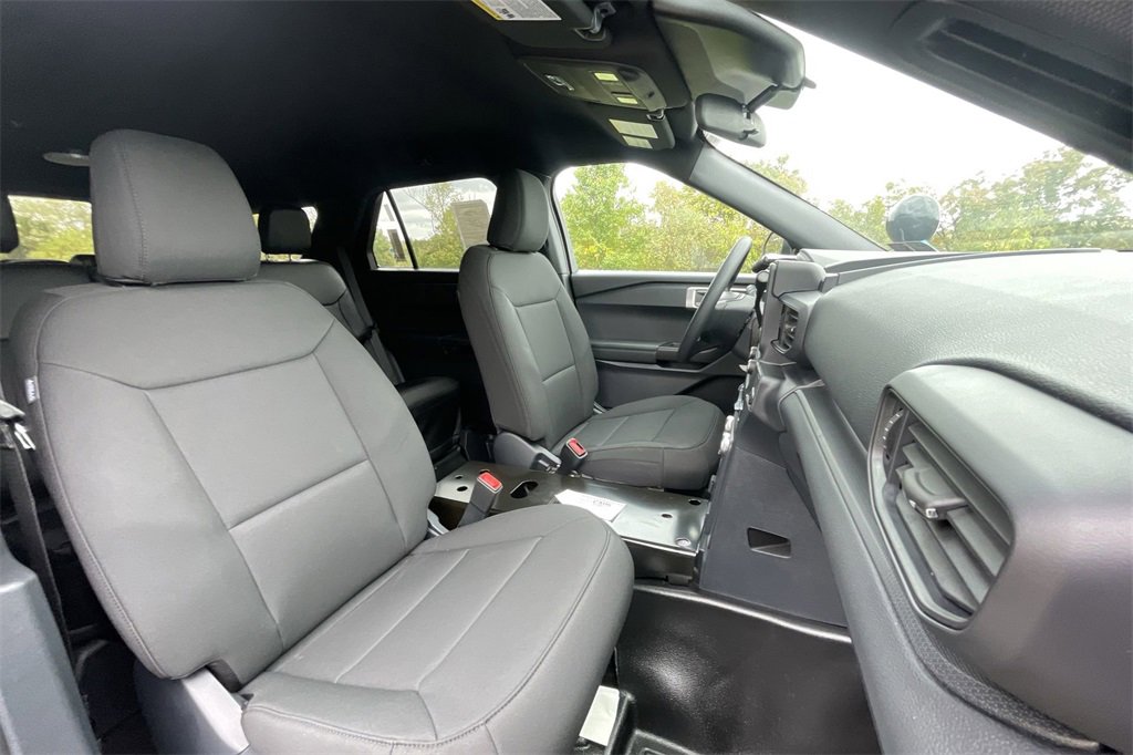 New 2025 Ford Explorer 4WD Police Interceptor image 11