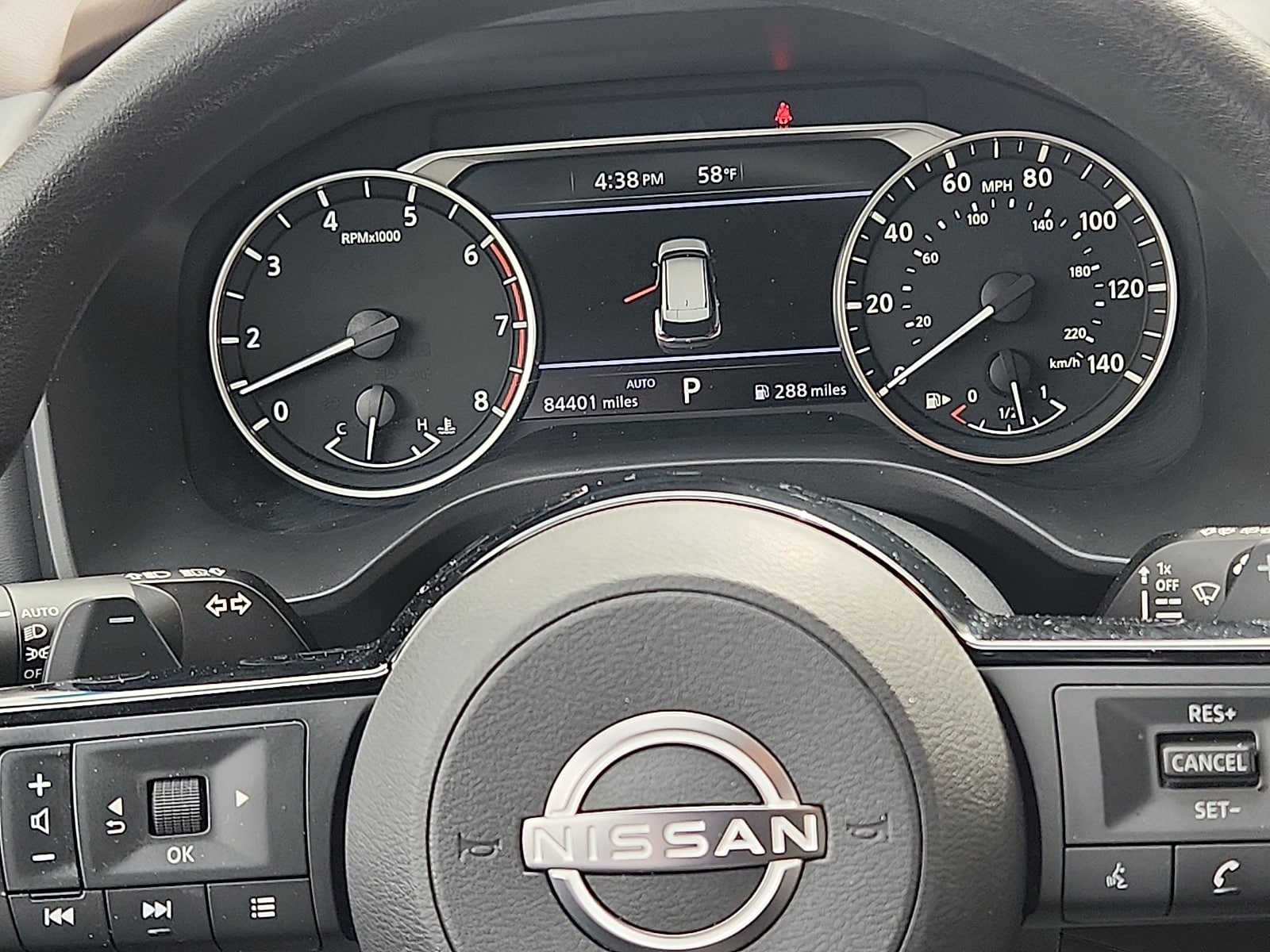 Used 2023 Nissan Rogue SV AWD/4WD image 14
