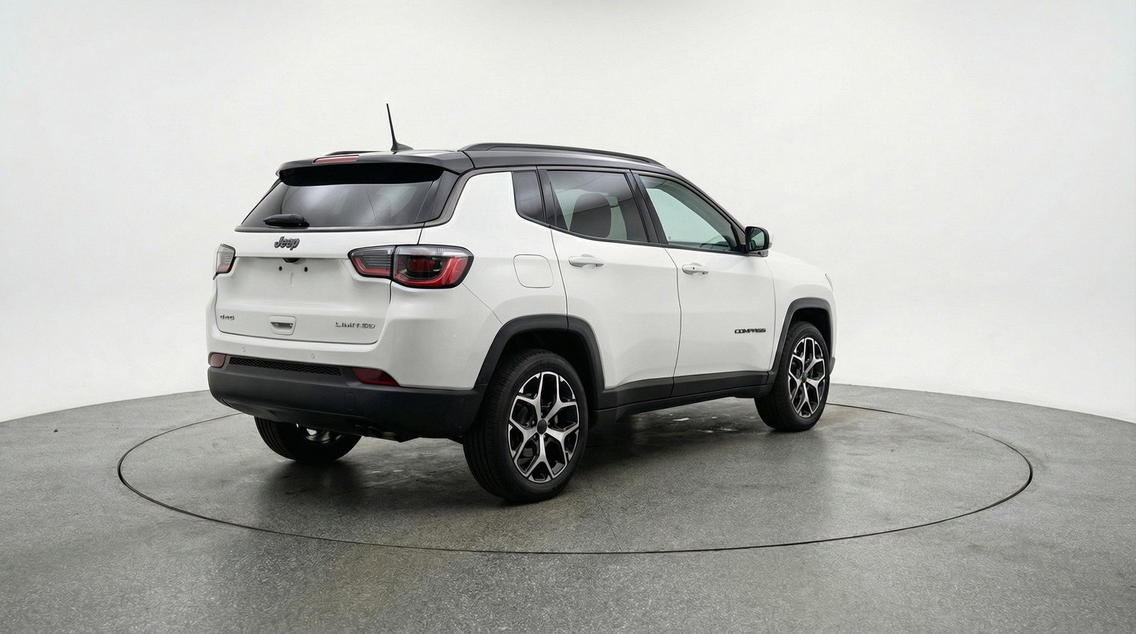 Used 2025 Jeep Compass Limited AWD/4WD image 7